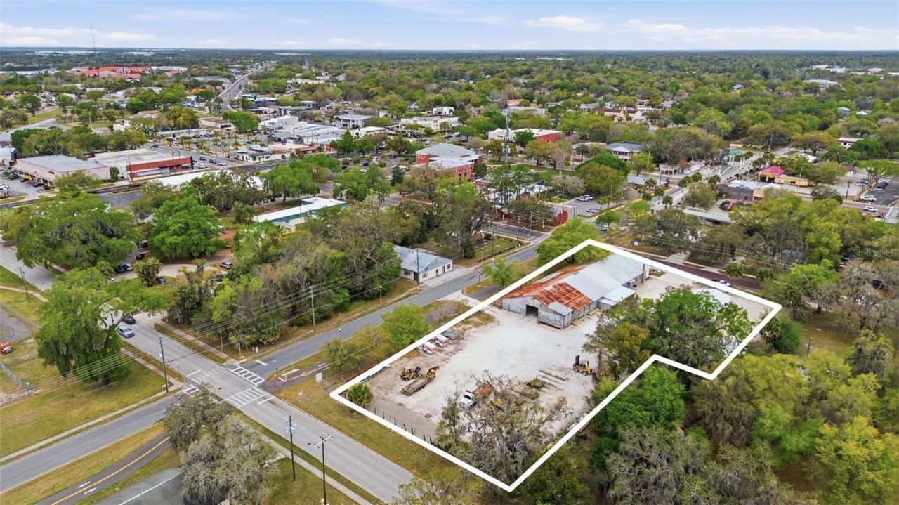 210 5th Street , Apopka, FL 32703 Photo