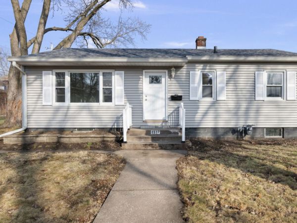 2037 Leclaire Street, Davenport, IA 52803