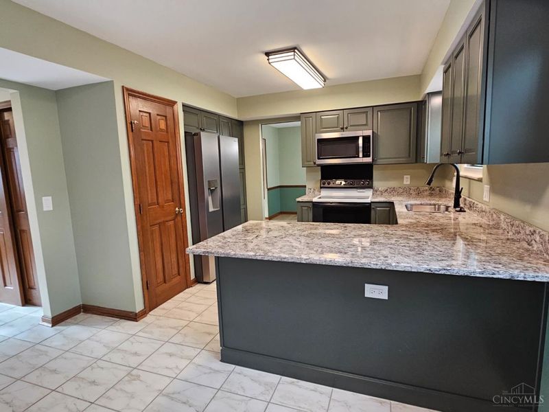 167 Dogwood Drive, Loveland, OH 45140 Photo 11