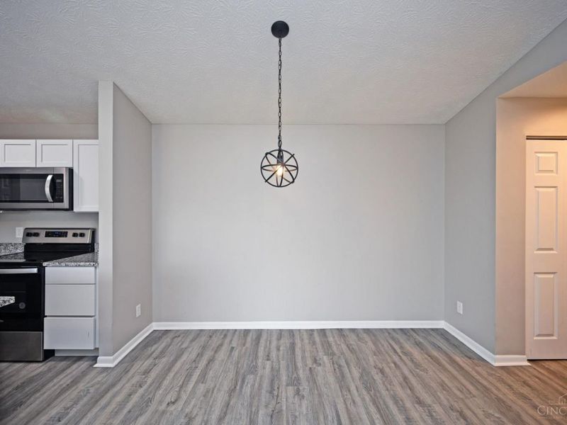 5985 Meadow Creek Drive, Unit 9, Milford, OH 45150 Photo 13