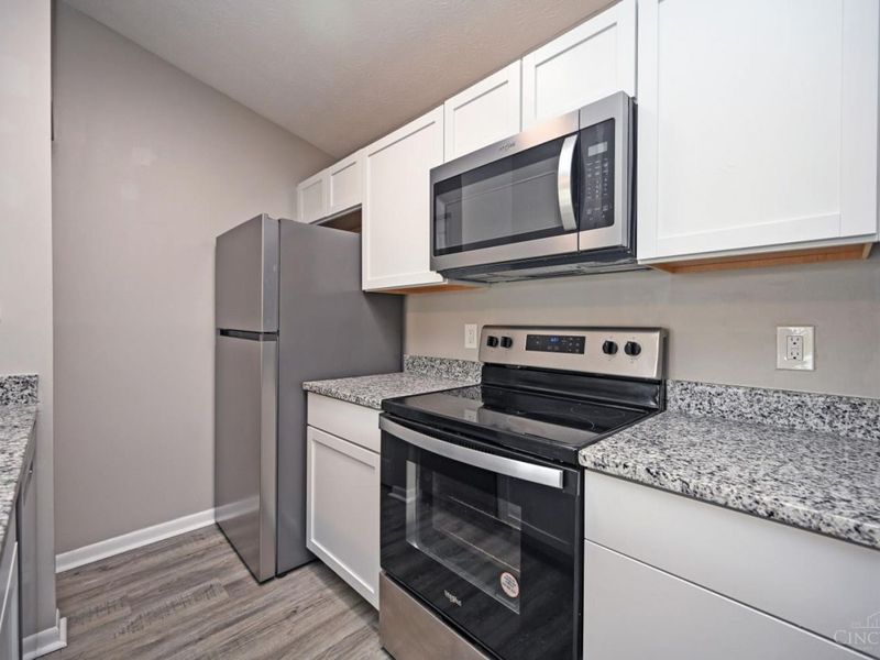 5985 Meadow Creek Drive, Unit 9, Milford, OH 45150 Photo 19