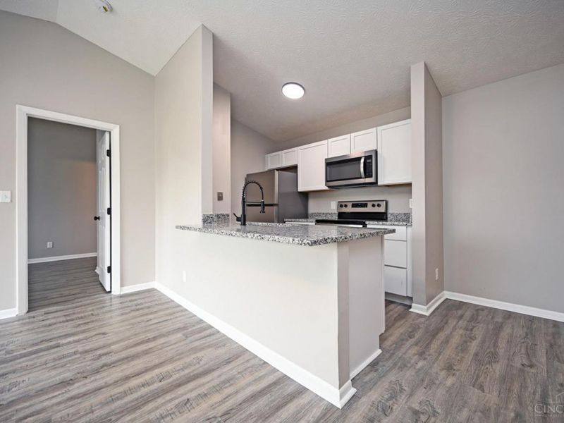 5985 Meadow Creek Drive, Unit 9, Milford, OH 45150 Photo 21