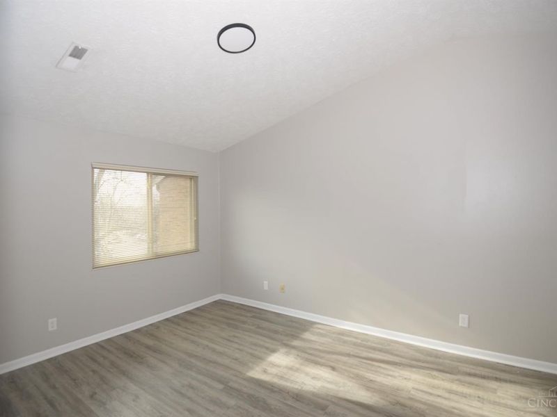 5985 Meadow Creek Drive, Unit 9, Milford, OH 45150 Photo 32