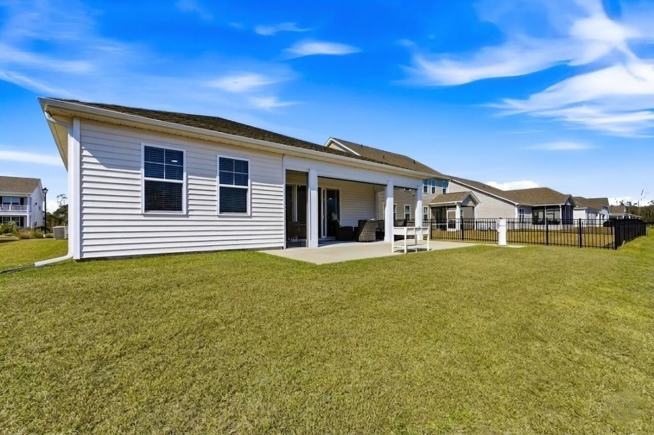 549 Pier Ct. Photo 32