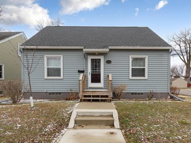 349 Tyler Avenue, North Mankato, MN 56003
