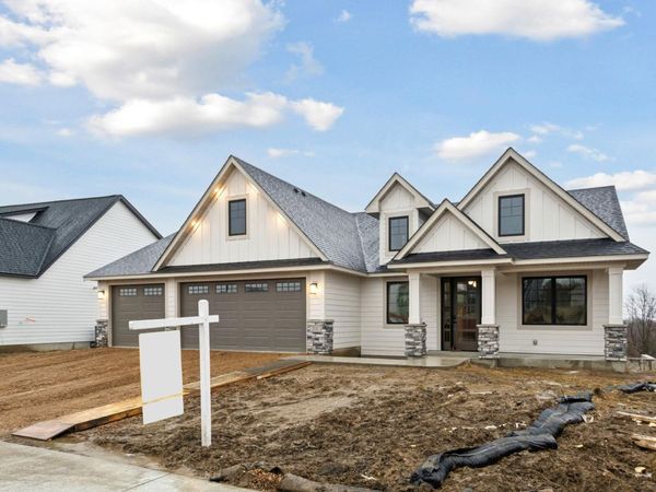 3757 Brookside Drive , Chaska, MN 55318