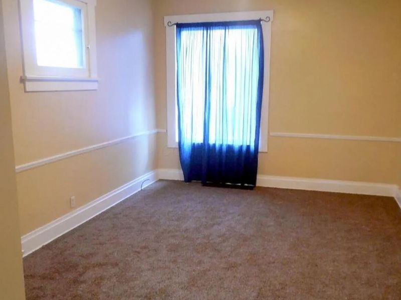 70 N Warren Avenue , Columbus, OH 43204 Photo 4