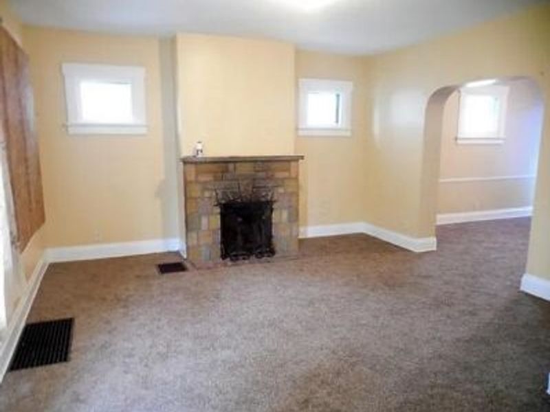 70 N Warren Avenue, Columbus, OH 43204 Photo 5