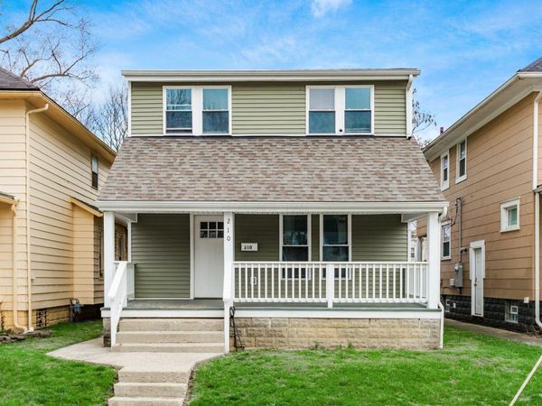 210 S Terrace Avenue , Columbus, OH 43204