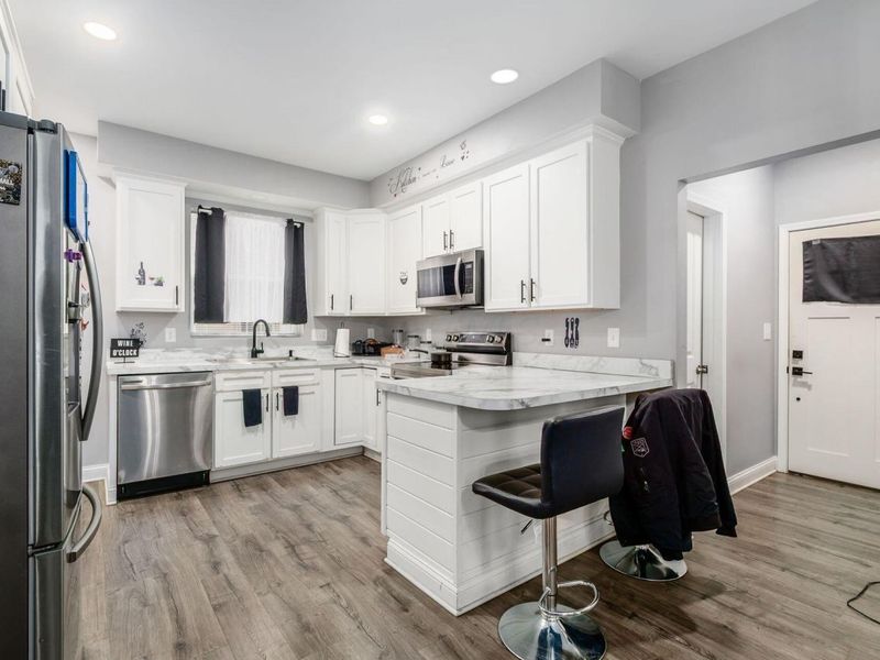 210 S Terrace Avenue , Columbus, OH 43204 Photo 9