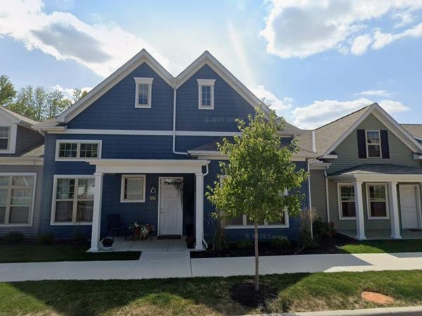 6789 Rolfe Avenue , Unit 11, New Albany, OH 43054