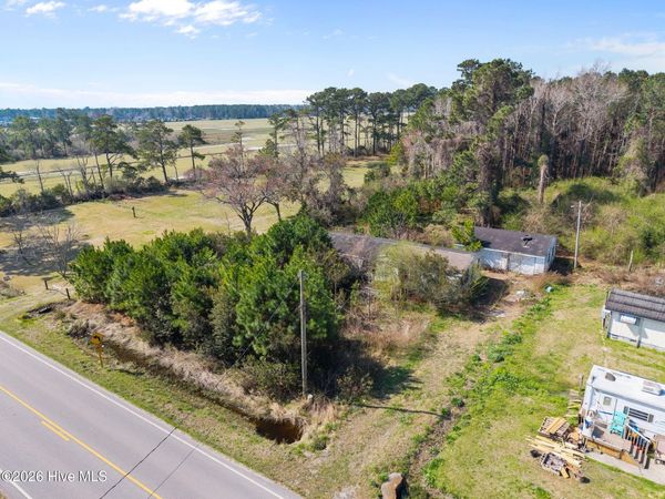 279 Merrimon Road, Beaufort, NC 28516