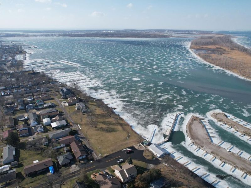 7631 E Downend Drive, Marblehead, OH 43440 Photo 10