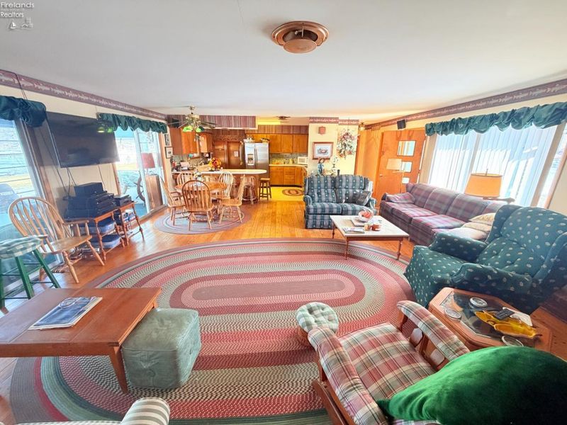 7631 E Downend Drive, Marblehead, OH 43440 Photo 16