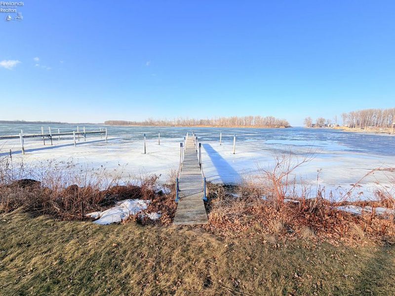 7631 E Downend Drive, Marblehead, OH 43440 Photo 37