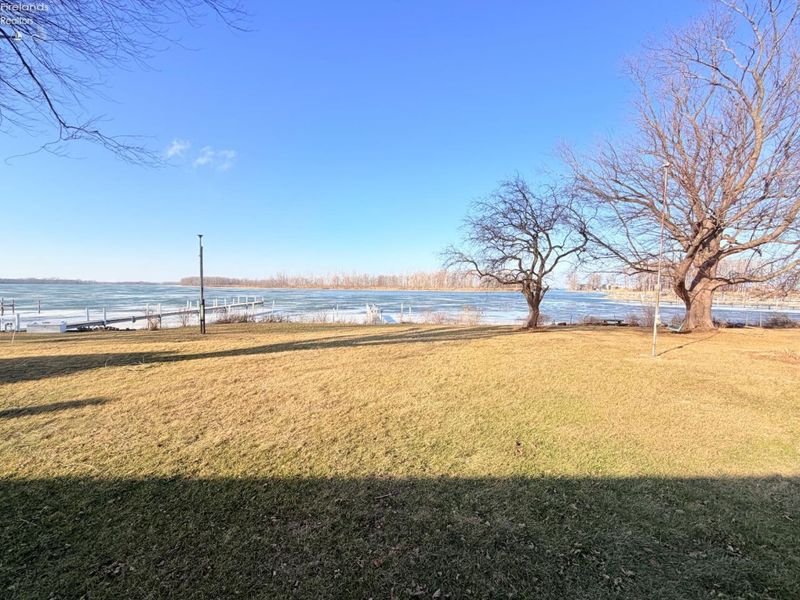 7631 E Downend Drive, Marblehead, OH 43440 Photo 5