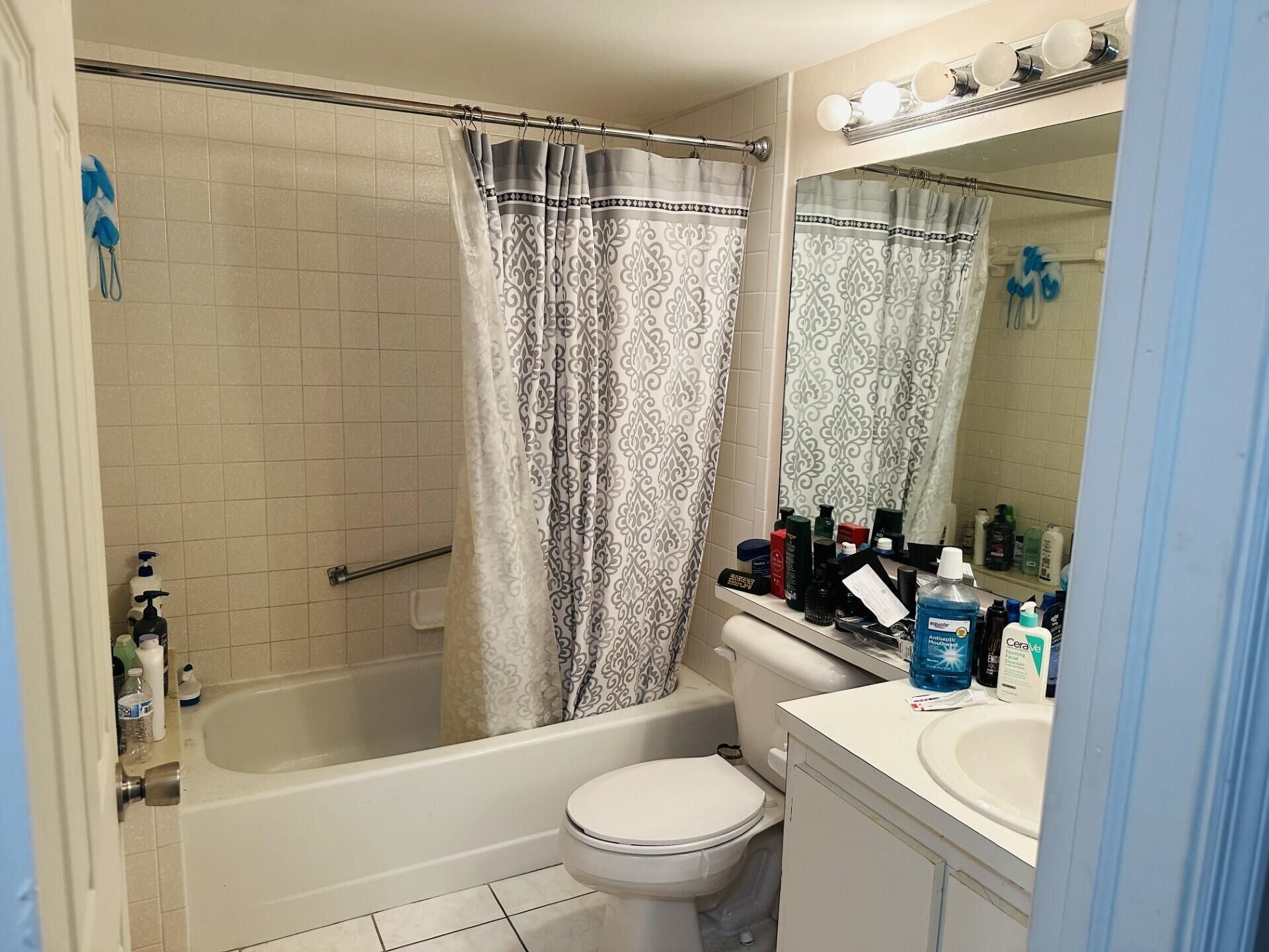 1110 Green Pine Boulevard, Unit B2, West Palm Beach, FL 33409 Photo