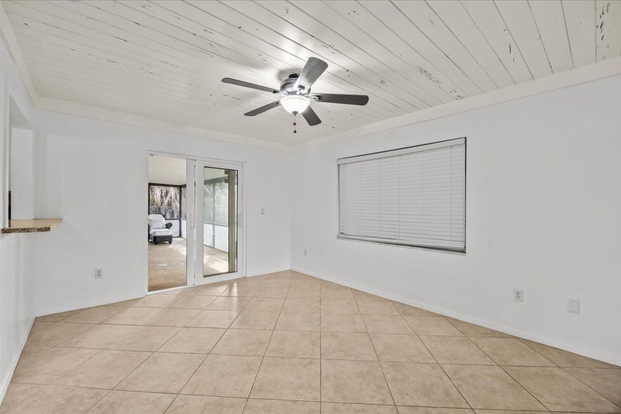 1250 SE Petunia Avenue, Port Saint Lucie, FL 34952 Photo