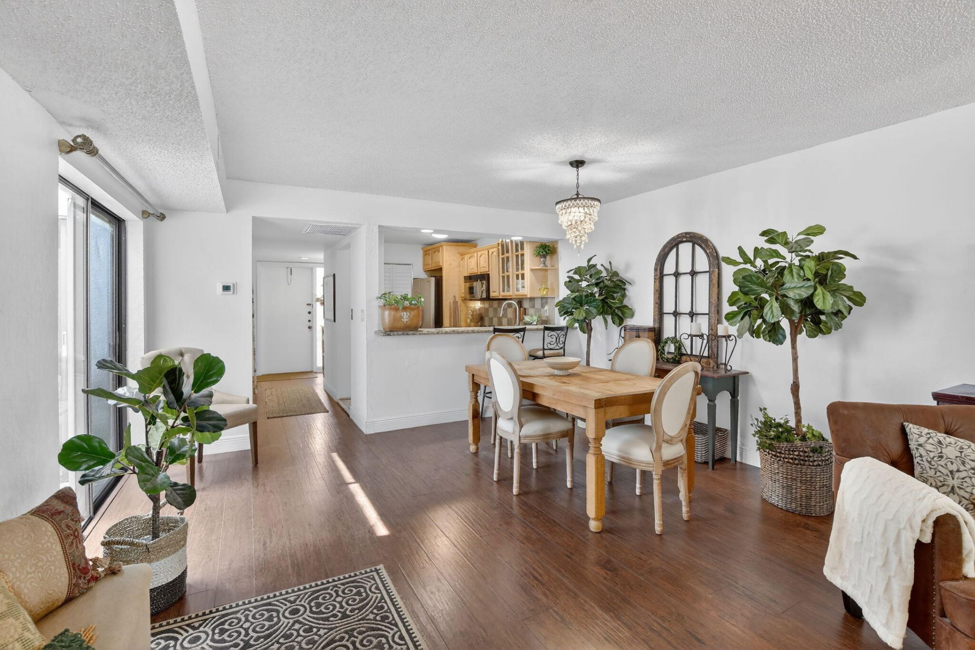 1533 Fairway Road, Pembroke Pines, FL 33026 Photo