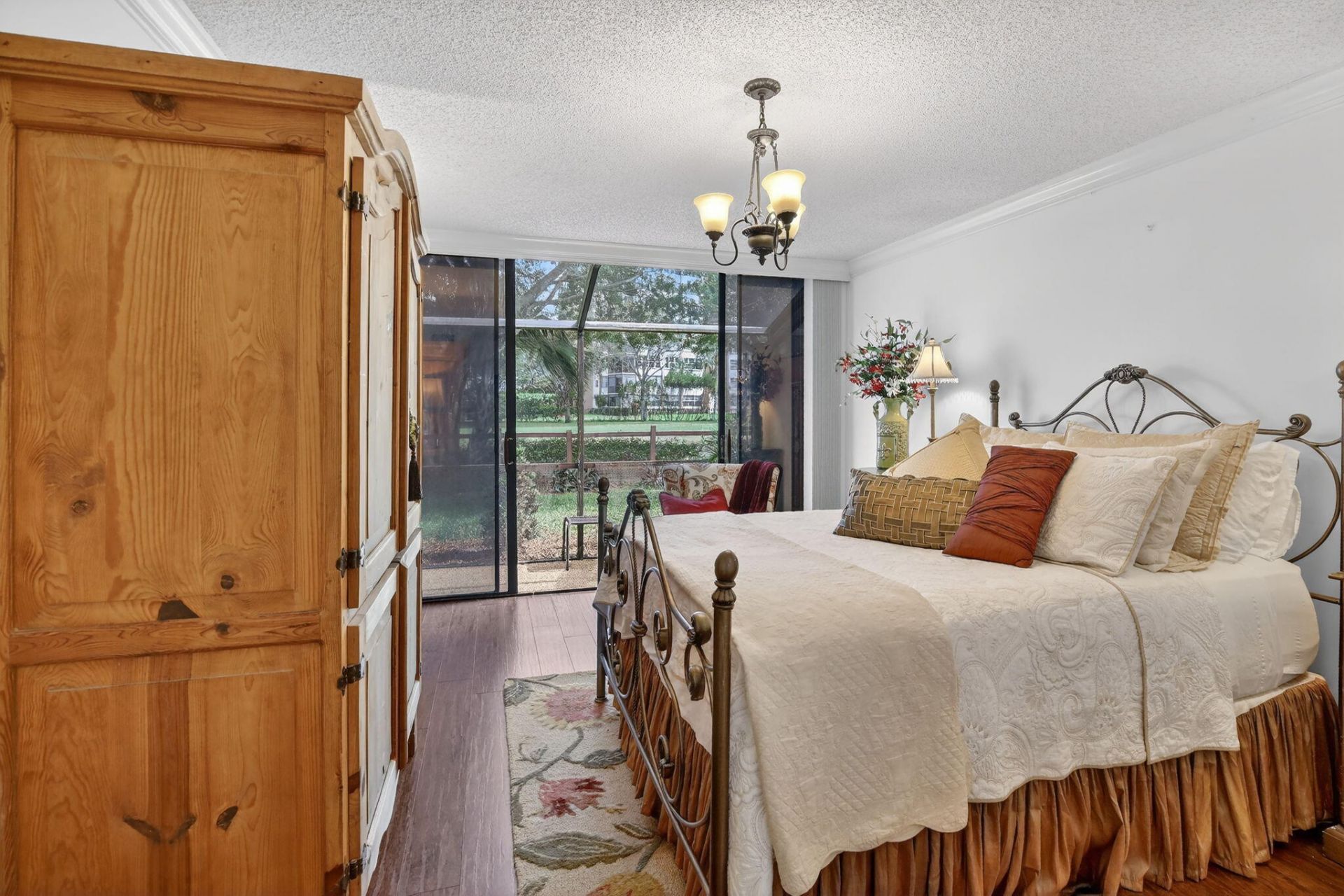 1533 Fairway Road, Pembroke Pines, FL 33026 Photo