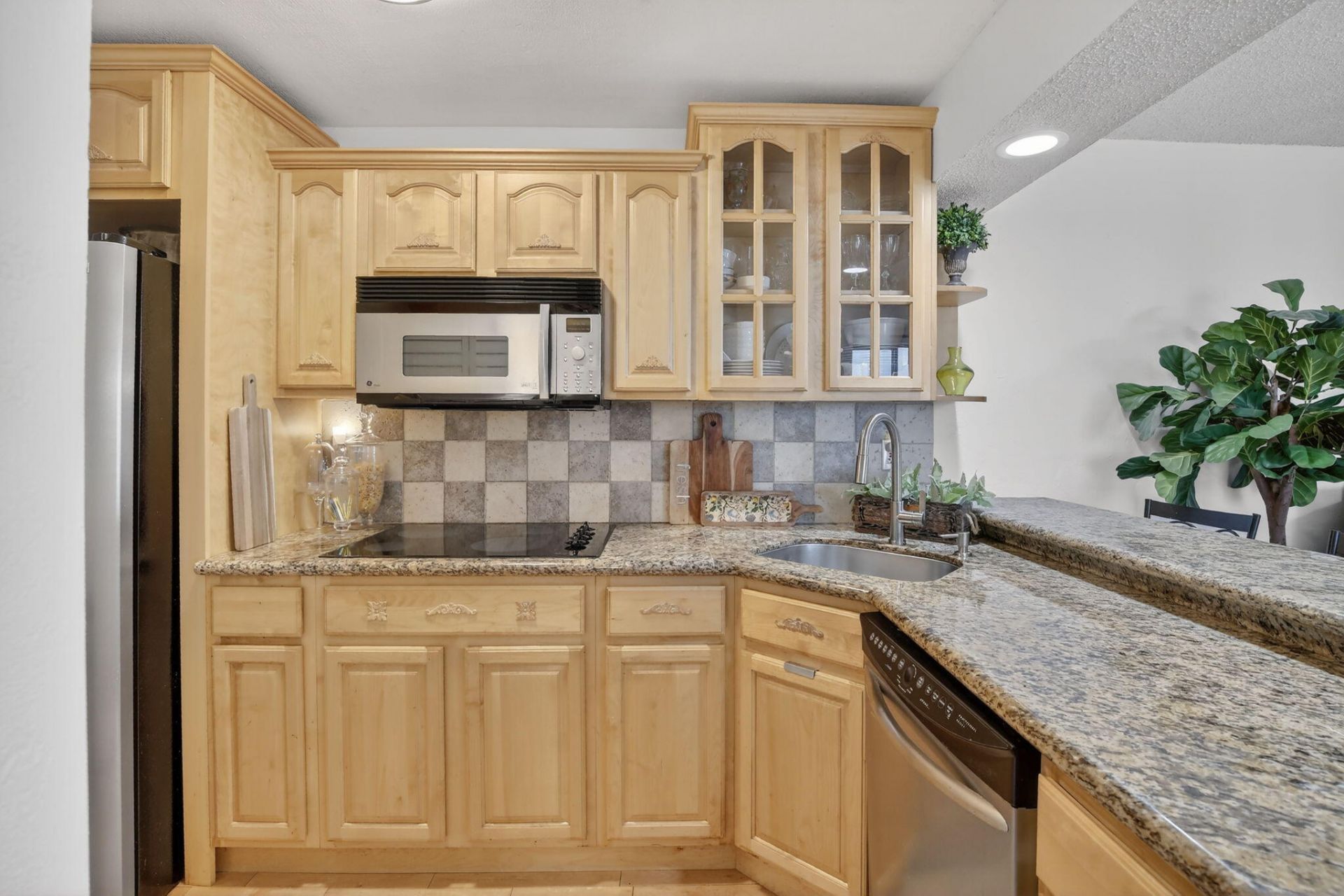 1533 Fairway Road, Pembroke Pines, FL 33026 Photo