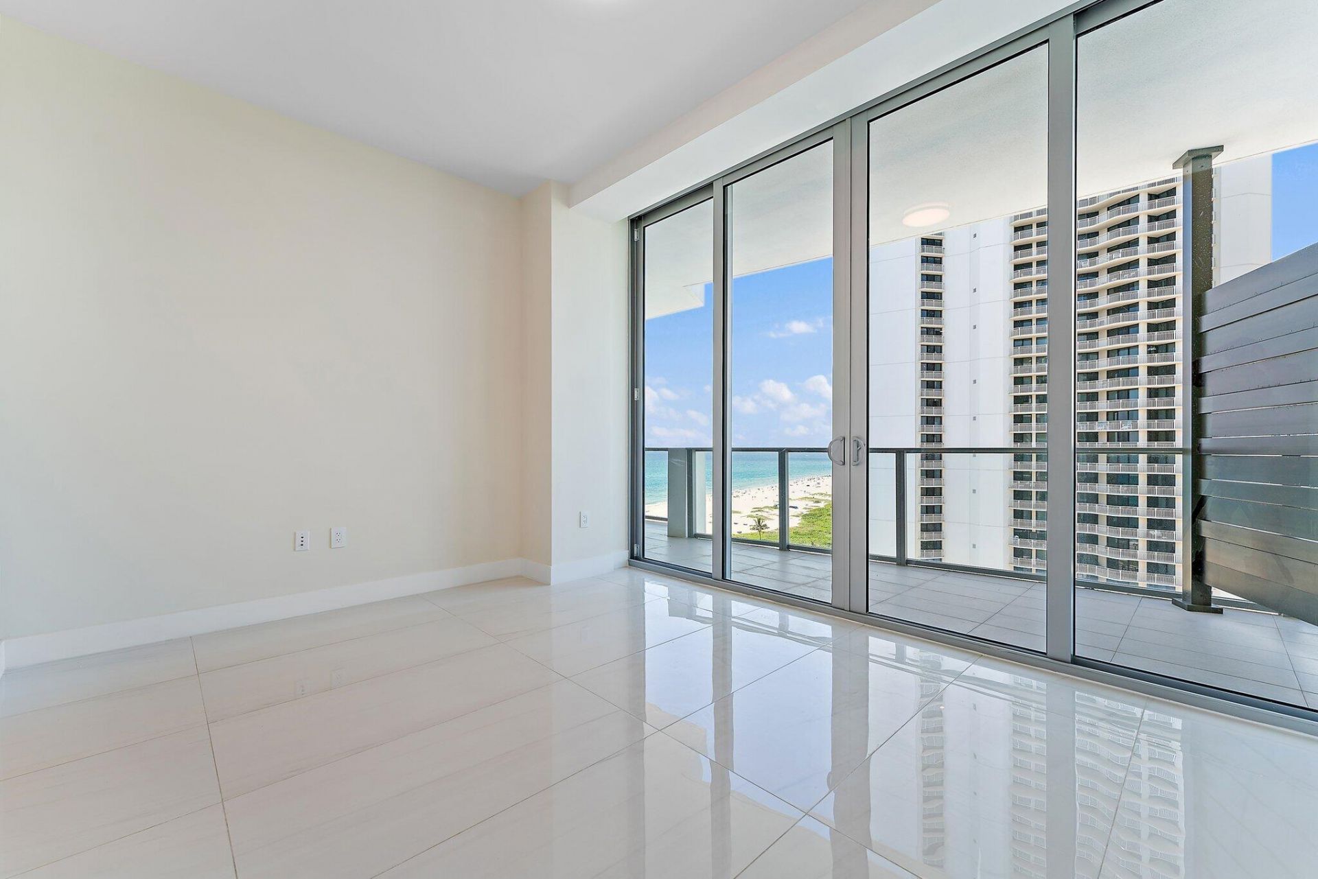 3100 N Ocean Drive, Unit H1206, Singer Island, FL 33404 Photo