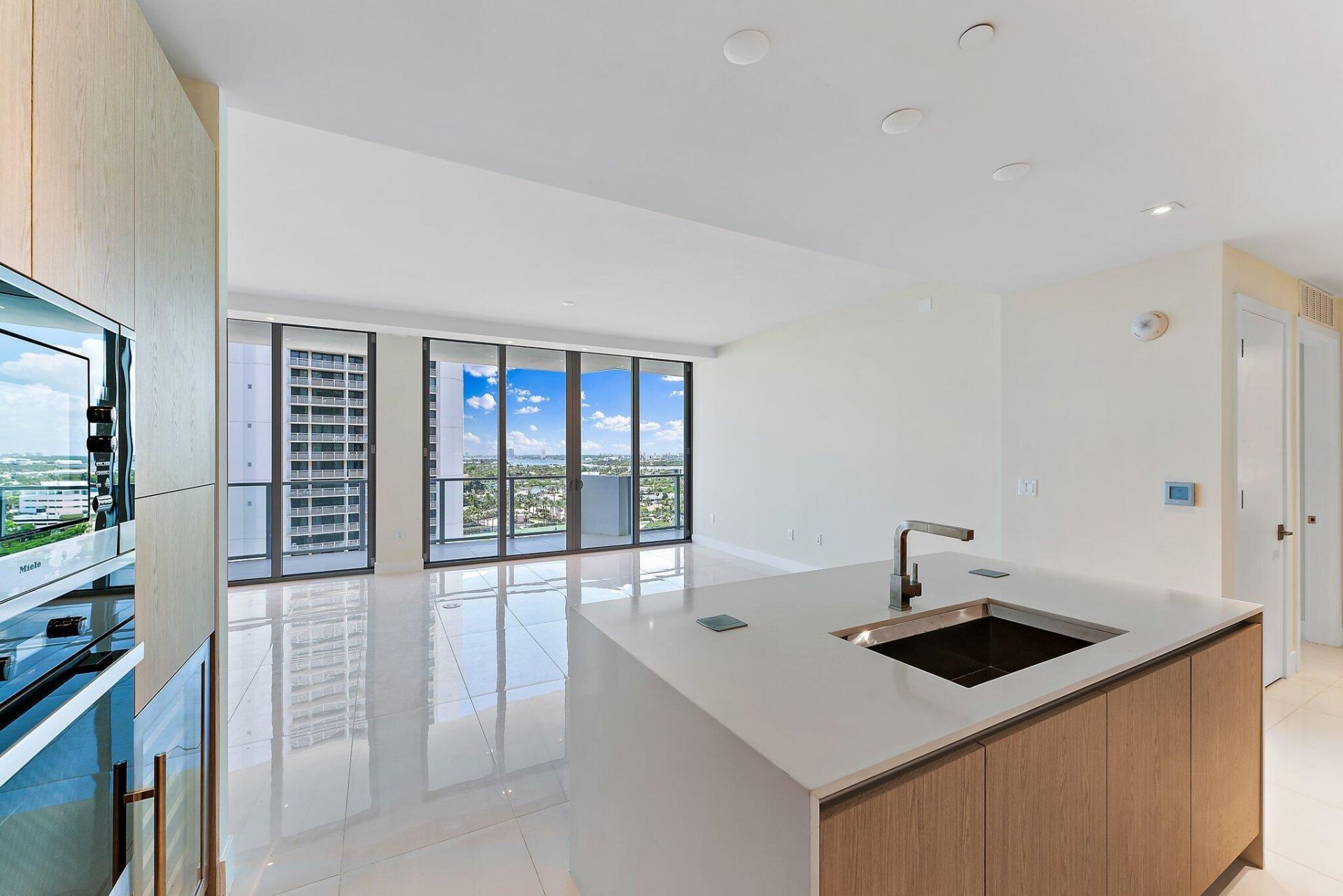3100 N Ocean Drive, Unit H1206, Singer Island, FL 33404 Photo