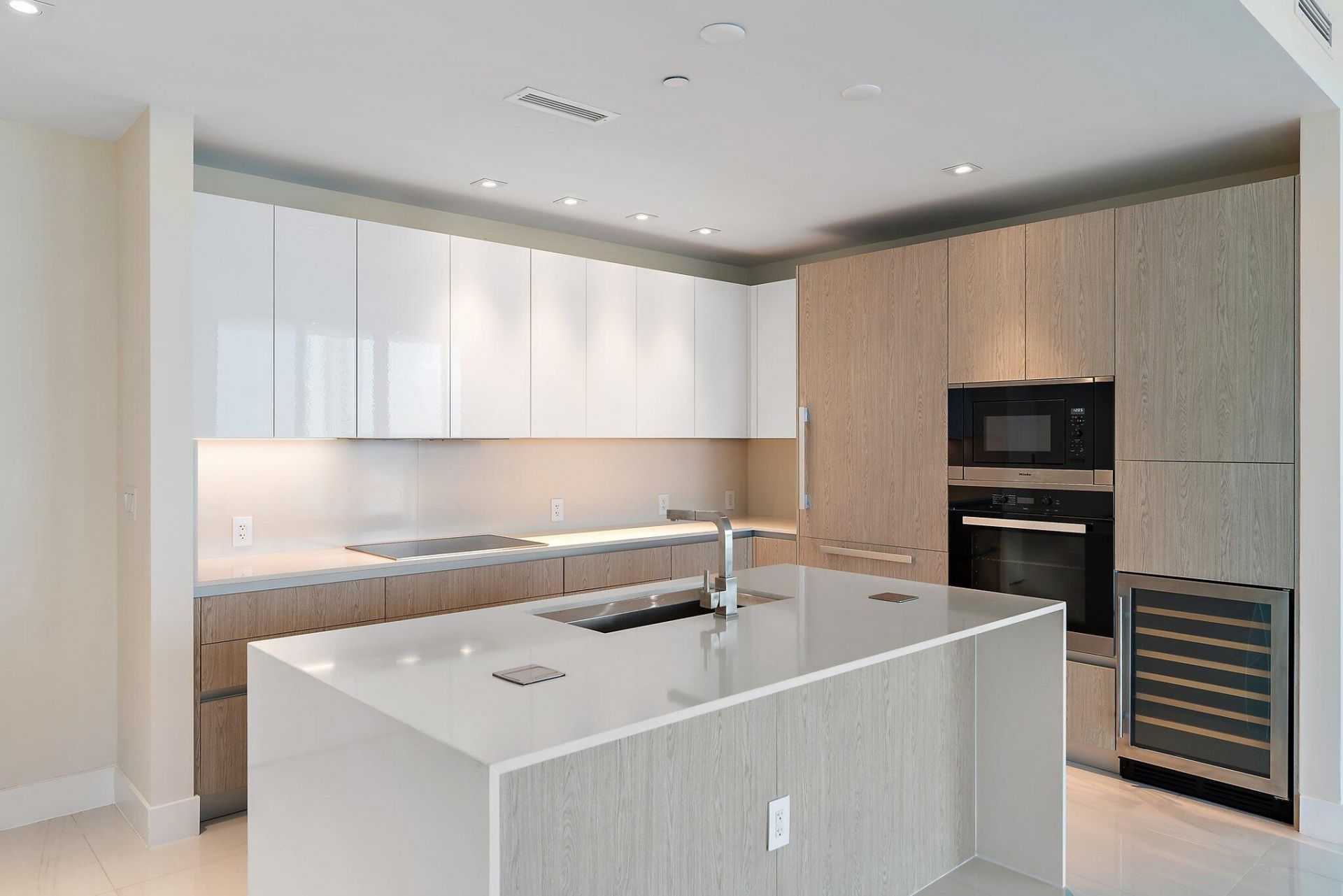 3100 N Ocean Drive, Unit H1206, Singer Island, FL 33404 Photo