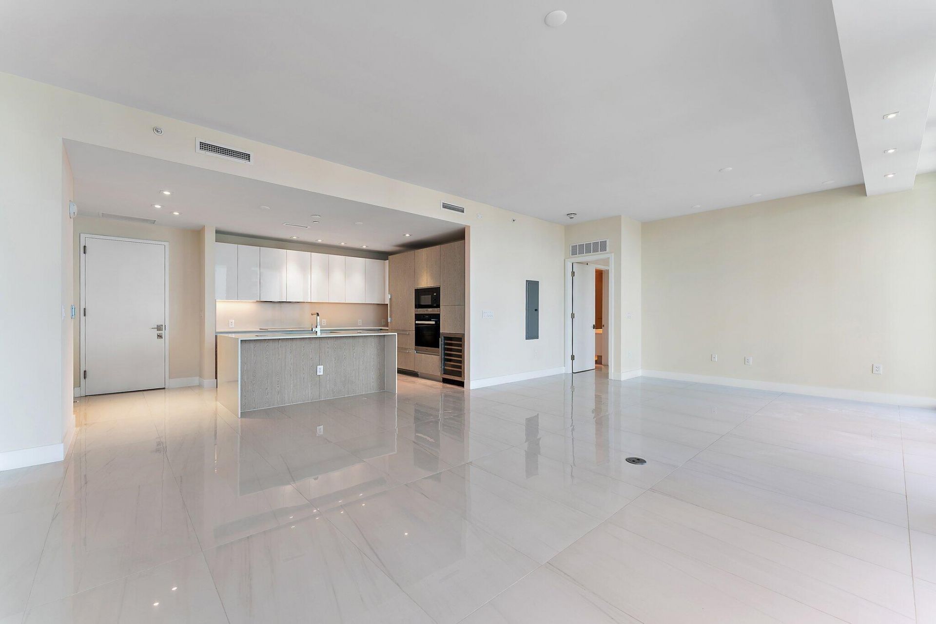 3100 N Ocean Drive, Unit H1206, Singer Island, FL 33404 Photo