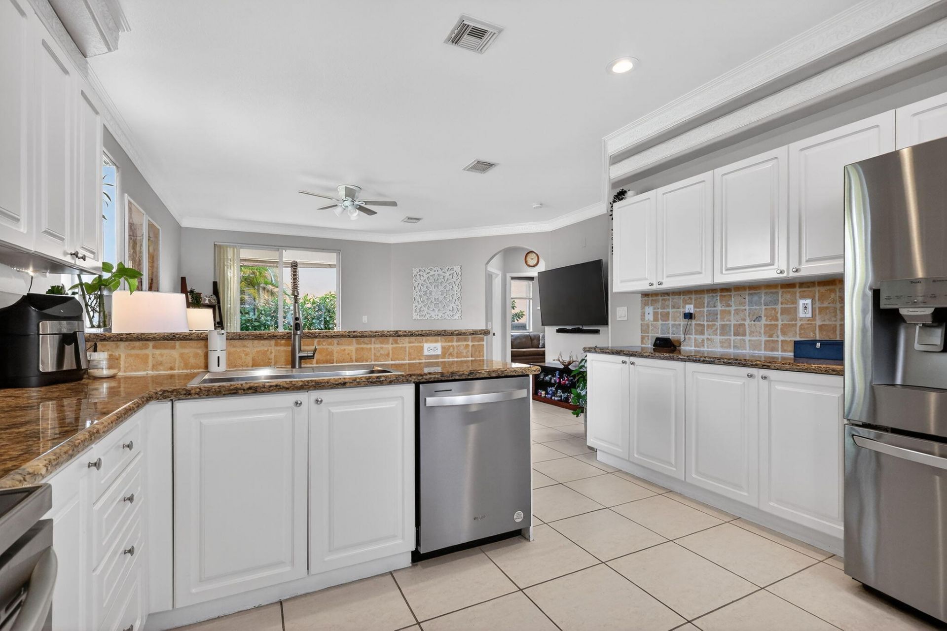 5325 SW 131st Terrace, Miramar, FL 33027 Photo