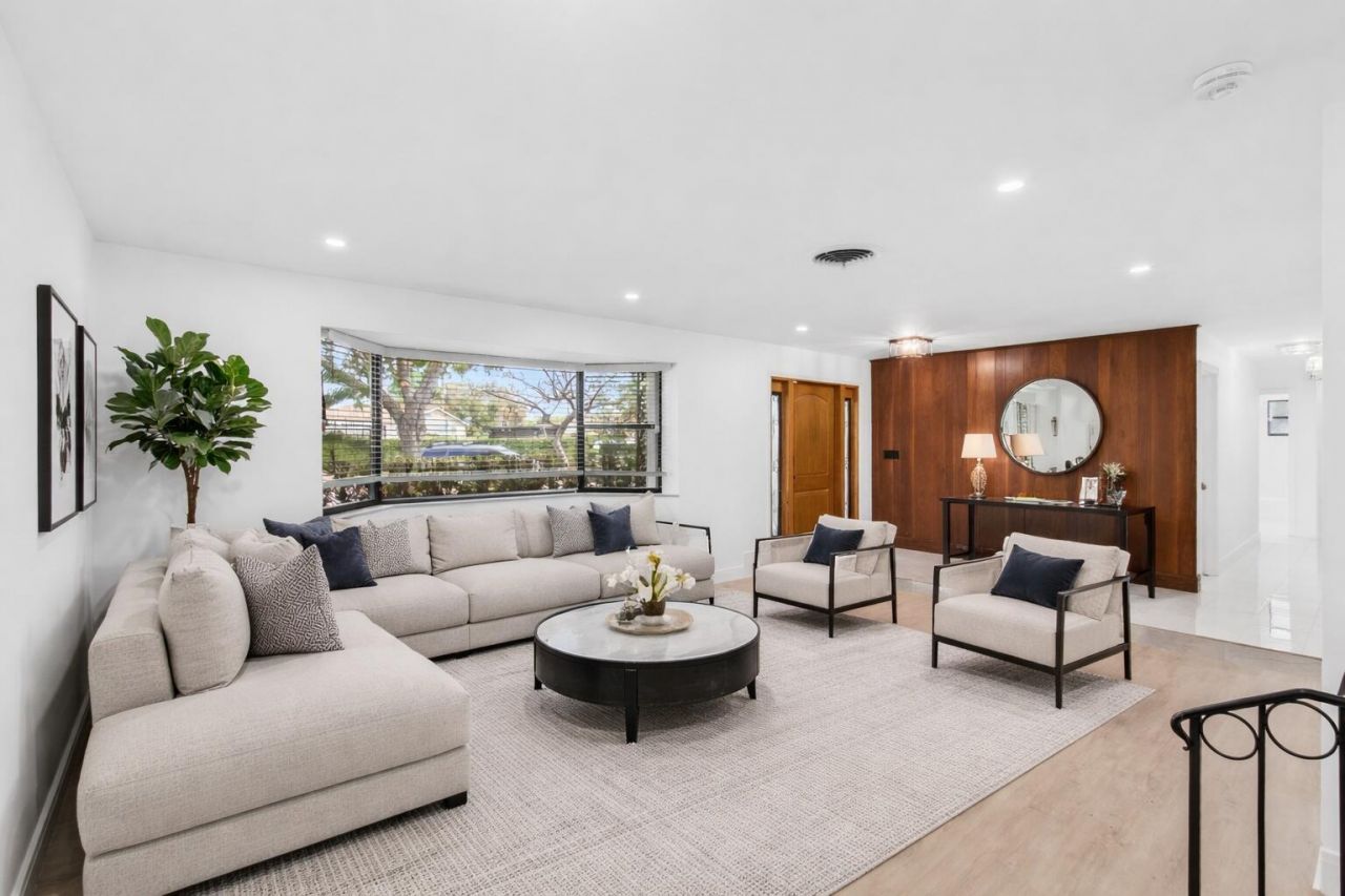 2101 Collier Avenue, Lake Worth Beach, FL 33461 Photo