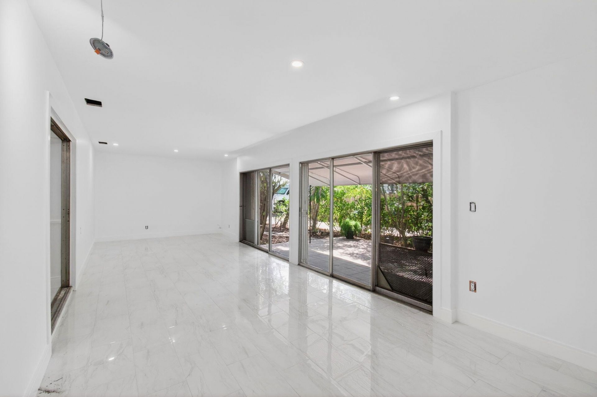 2101 Collier Avenue, Lake Worth Beach, FL 33461 Photo