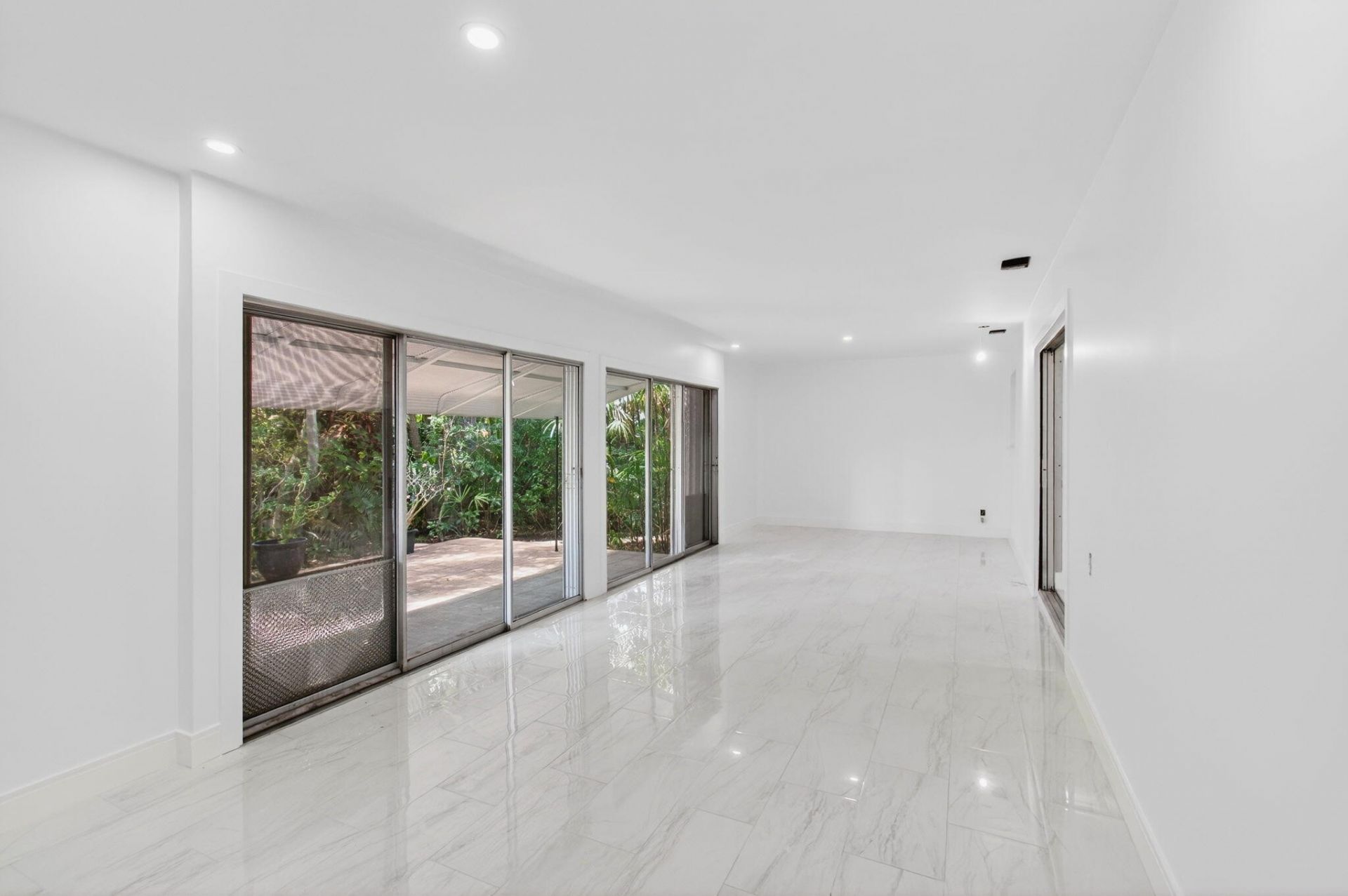 2101 Collier Avenue, Lake Worth Beach, FL 33461 Photo