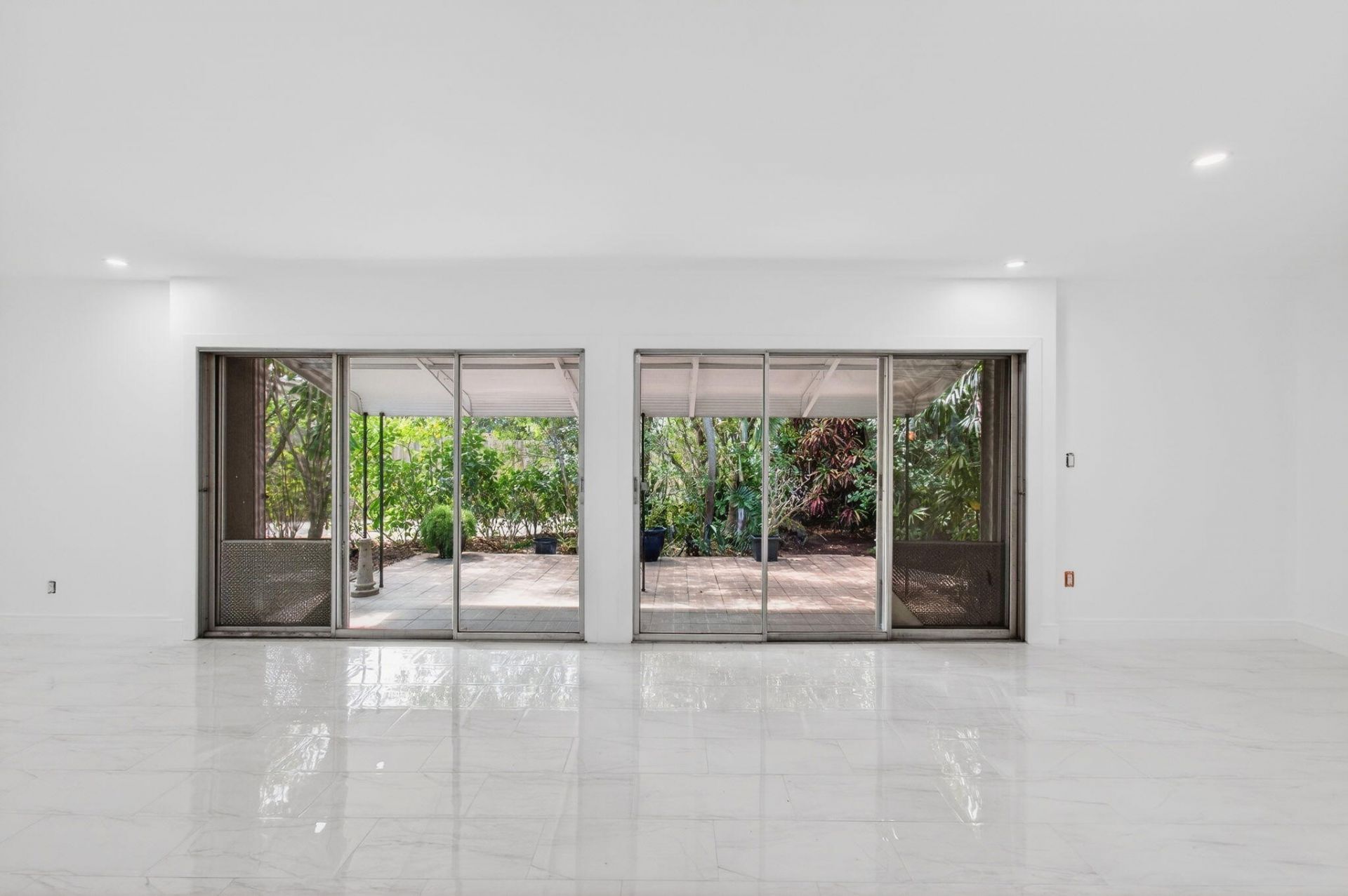 2101 Collier Avenue, Lake Worth Beach, FL 33461 Photo