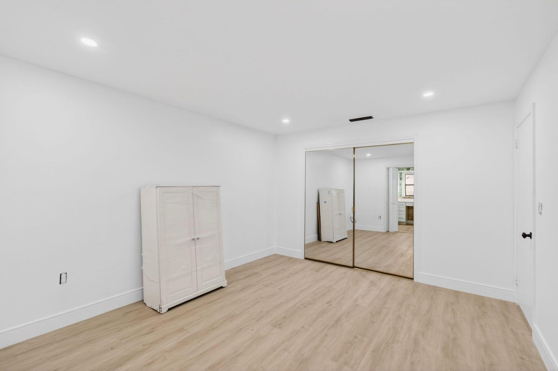 2101 Collier Avenue, Lake Worth Beach, FL 33461 Photo