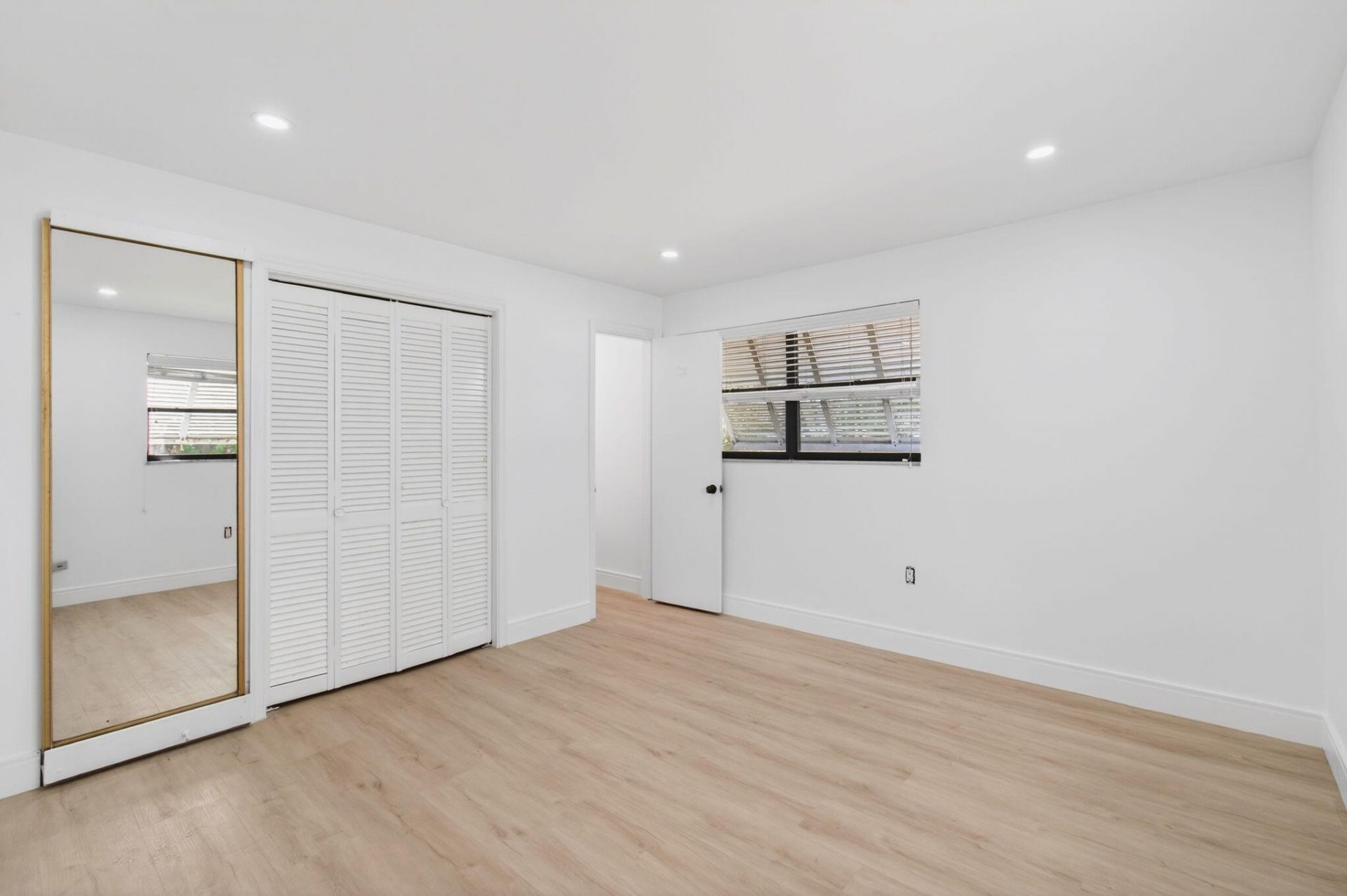 2101 Collier Avenue, Lake Worth Beach, FL 33461 Photo