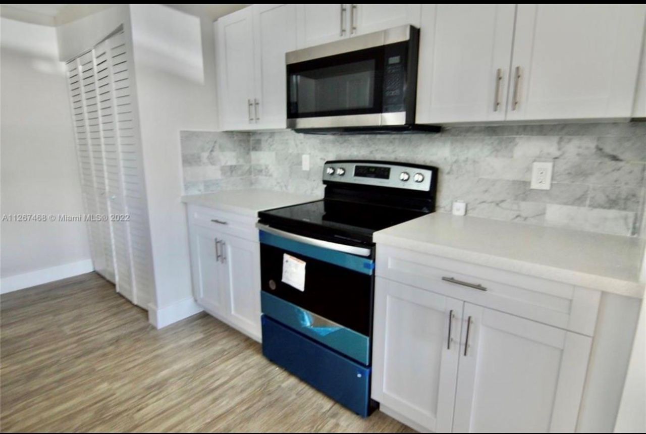 2223 Hope Street, Hollywood, FL 33020 Photo