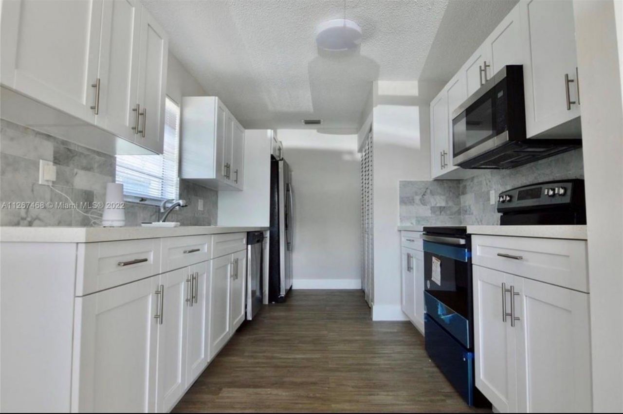 2223 Hope Street, Hollywood, FL 33020 Photo