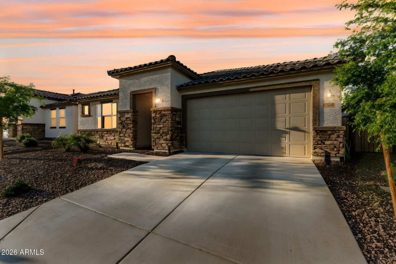 17140 W Running Deer Trail, Surprise, AZ 85387 Main Photo