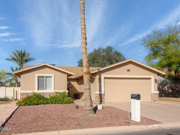 25246 S PINEWOOD Drive, Sun Lakes, AZ 85248