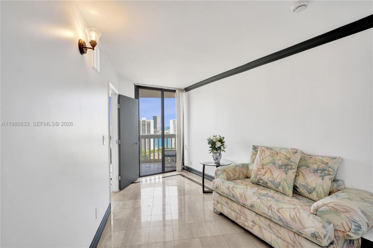 1000 W Island Blvd, Unit 2908, Aventura, FL 33160 Photo