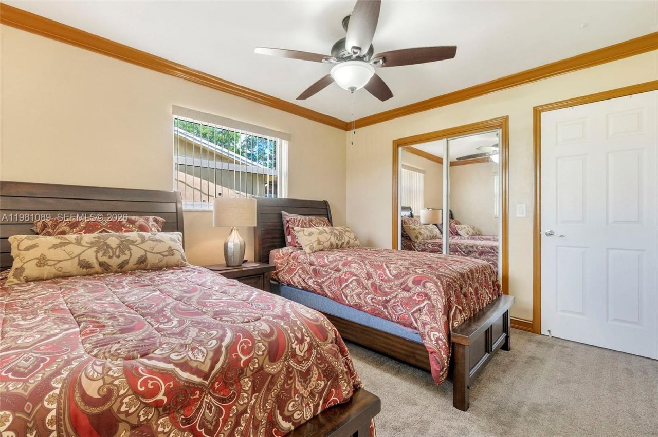 2140 NW 30th Way, Fort Lauderdale, FL 33311 Photo