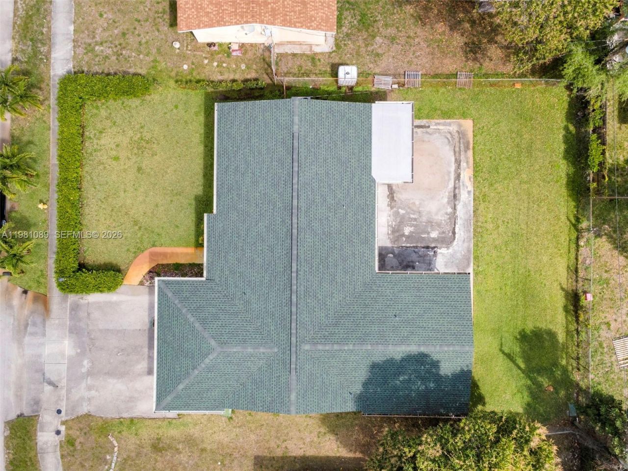 2140 NW 30th Way, Fort Lauderdale, FL 33311 Photo