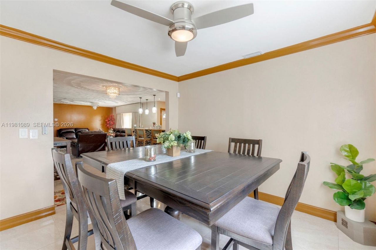 2140 NW 30th Way, Fort Lauderdale, FL 33311 Photo