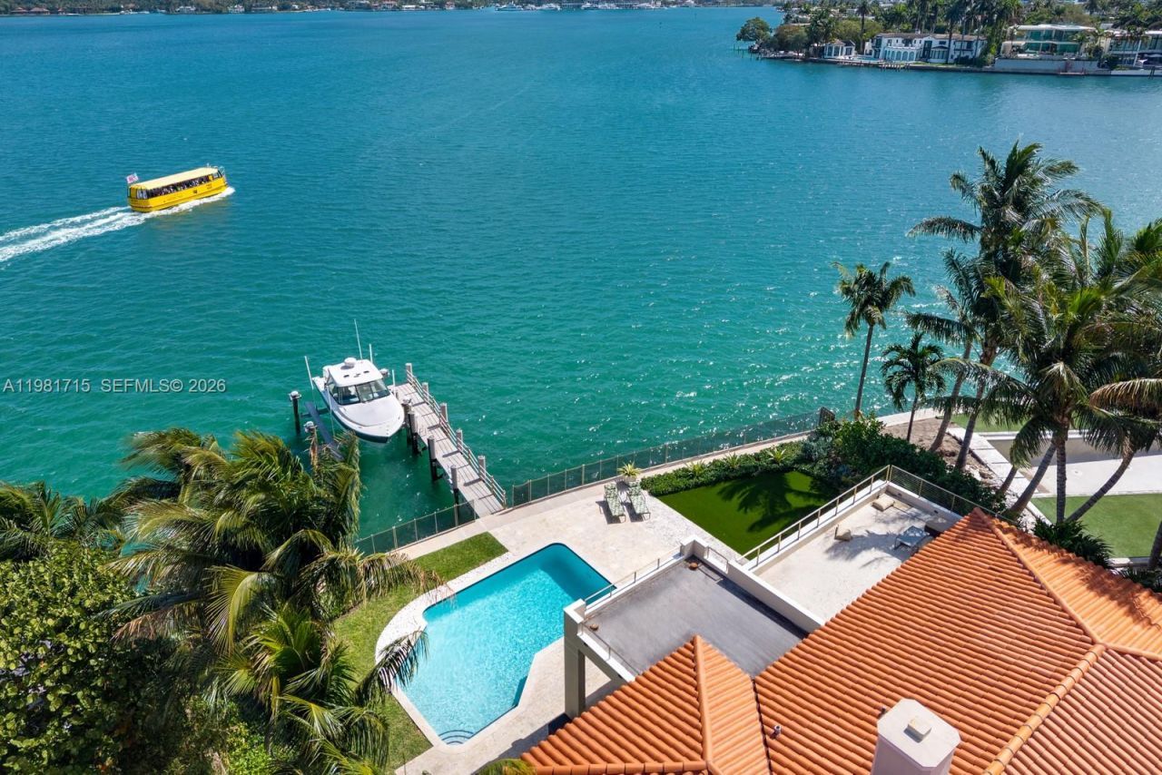 821 E Dilido Dr, Miami Beach, FL 33139 Photo