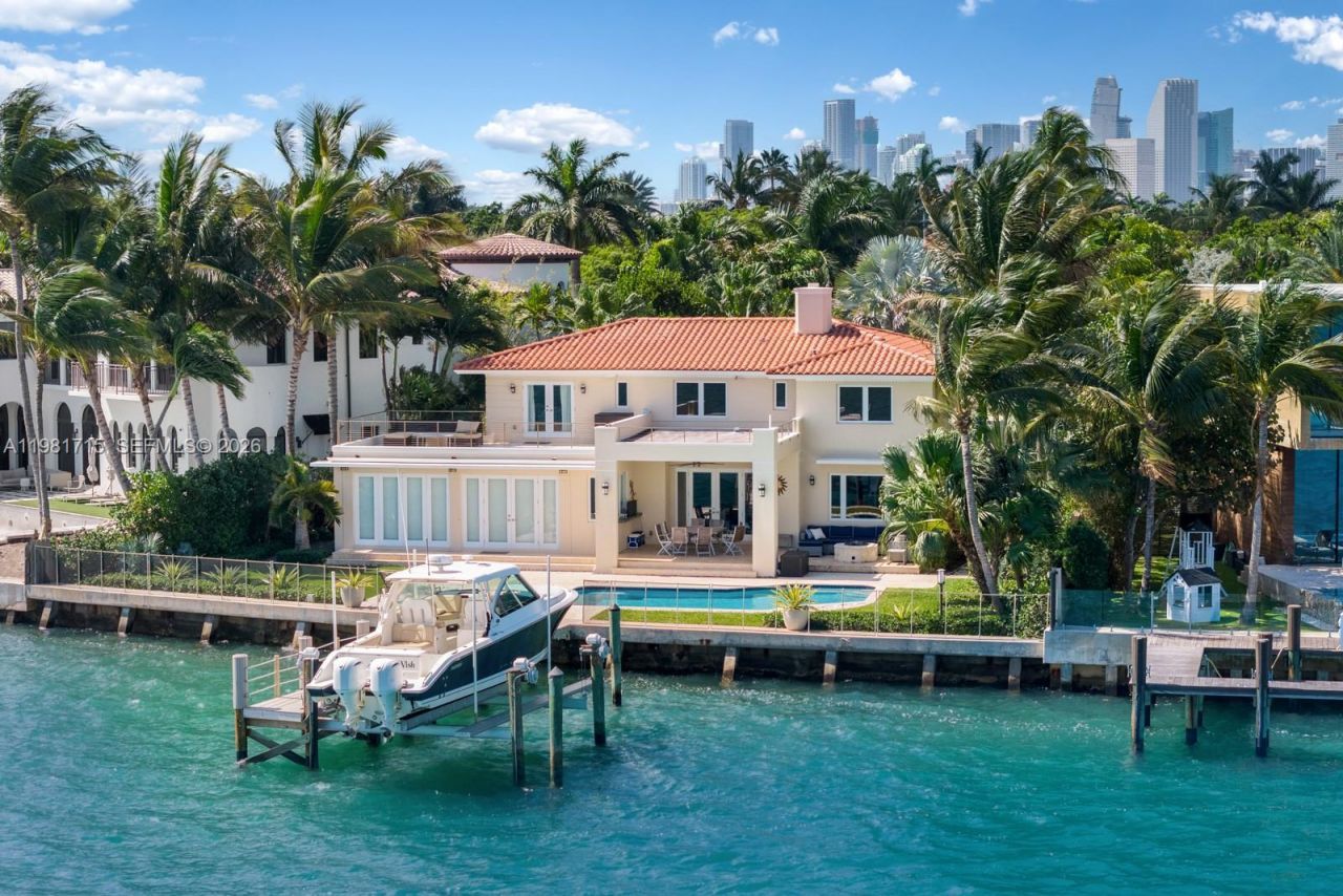 821 E Dilido Dr, Miami Beach, FL 33139 Photo