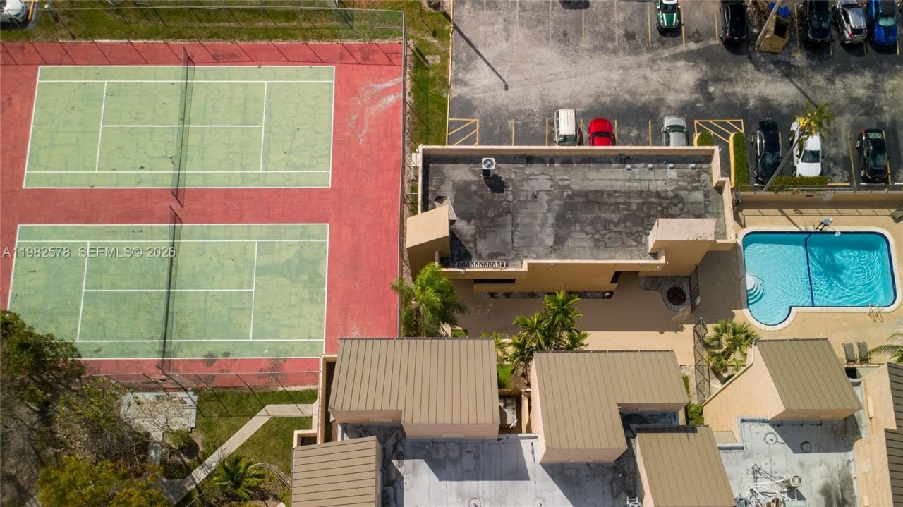 10500 SW 108th Ave, Unit B414, Miami, FL 33176 Photo