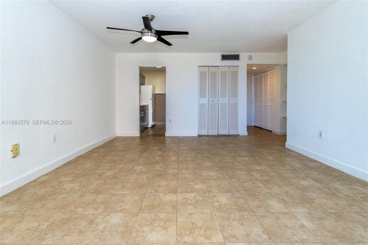 10500 SW 108th Ave, Unit B414, Miami, FL 33176 Photo