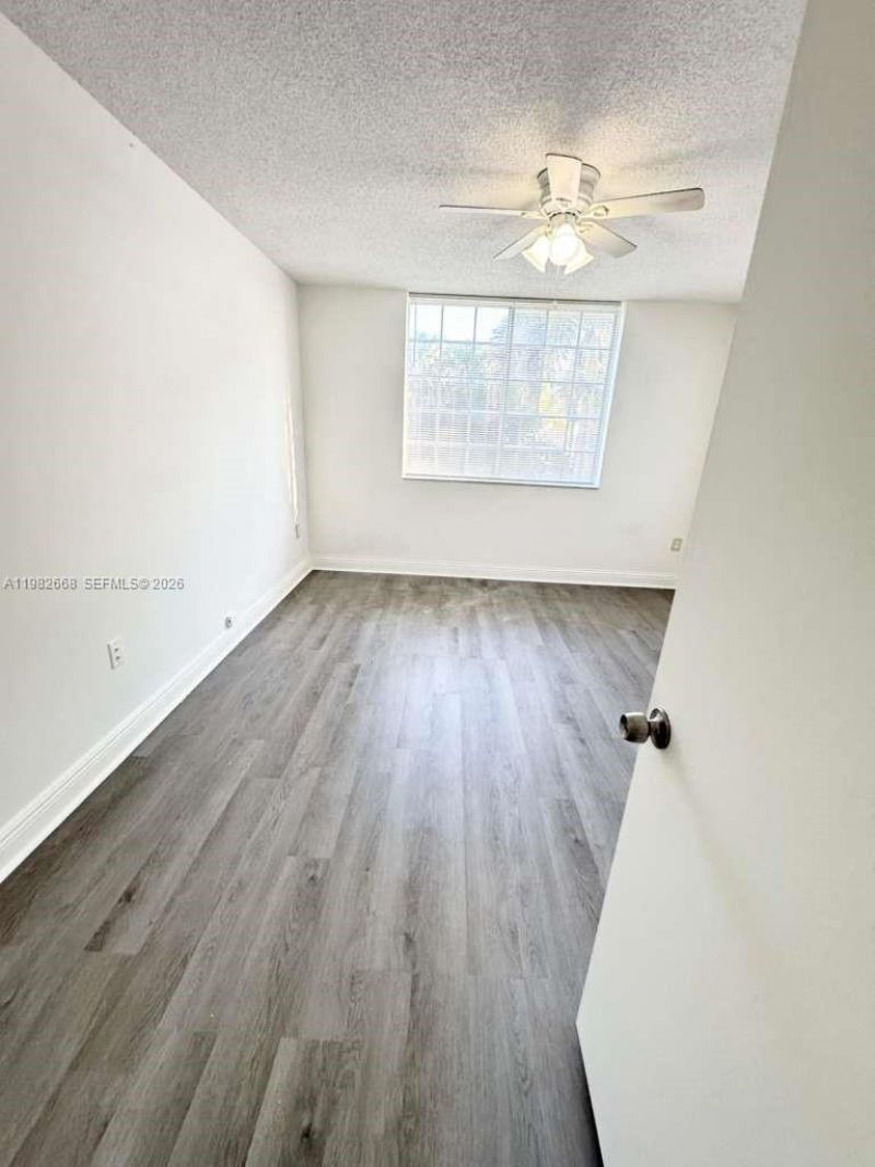 1733 Village Blvd , Unit 208, West Palm Beach, FL 33409 Photo