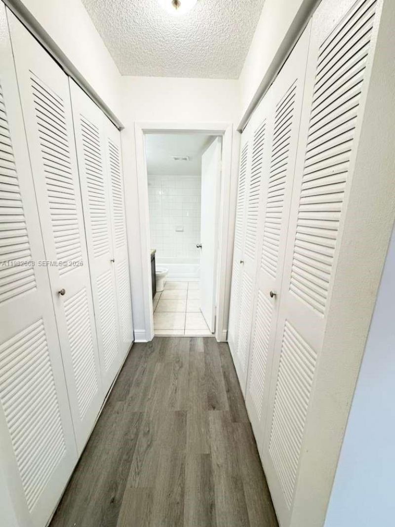 1733 Village Blvd , Unit 208, West Palm Beach, FL 33409 Photo